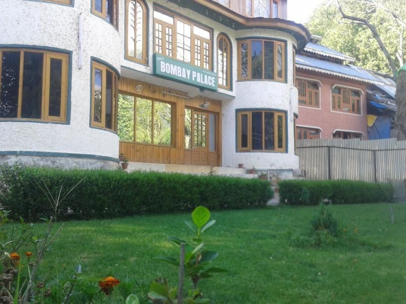 Oyo 5472 Bombay Palace Pahalgam Exterior photo